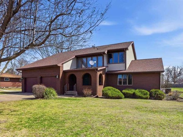 211 N Jefferson St., Keota, IA 52248