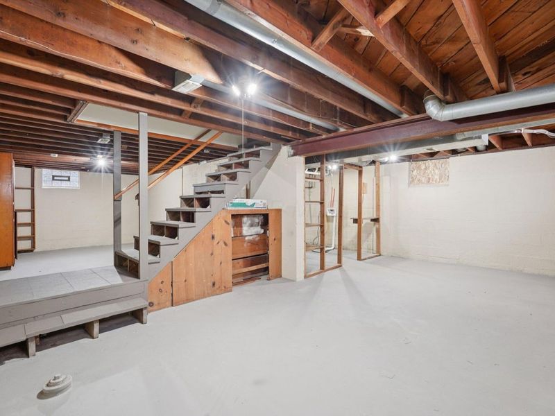 1079 Acton Road, Columbus, OH 43224 Photo 25