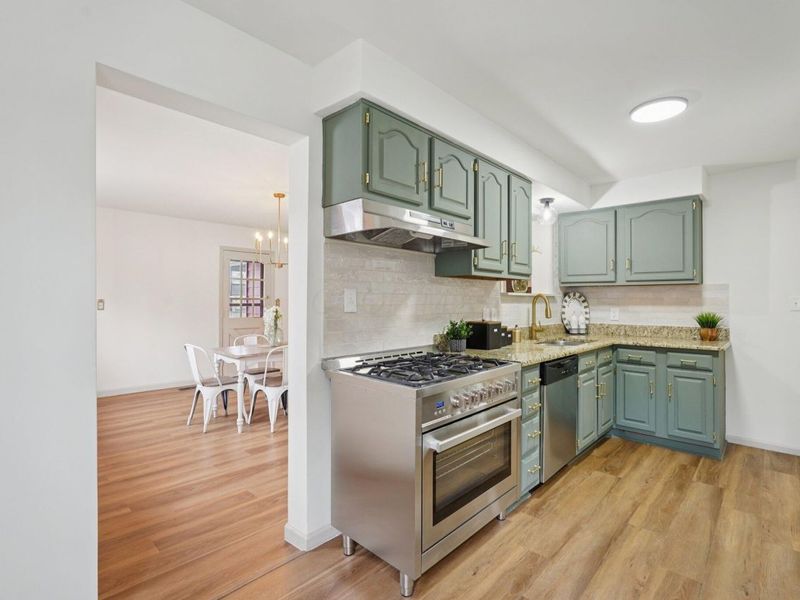 1079 Acton Road, Columbus, OH 43224 Photo 9