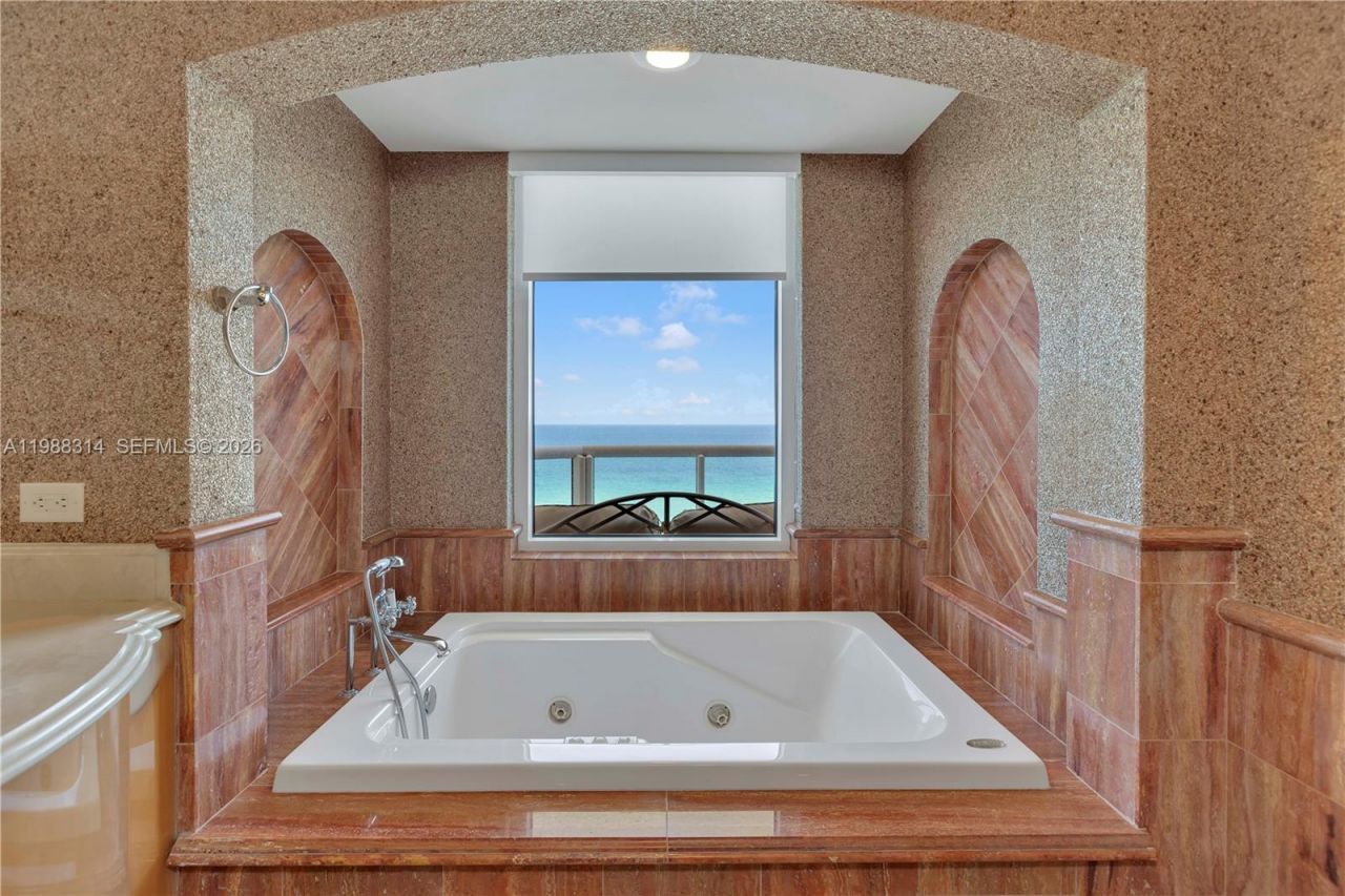 17875 Collins Ave , Unit 1201, Sunny Isles Beach, FL 33160 Photo