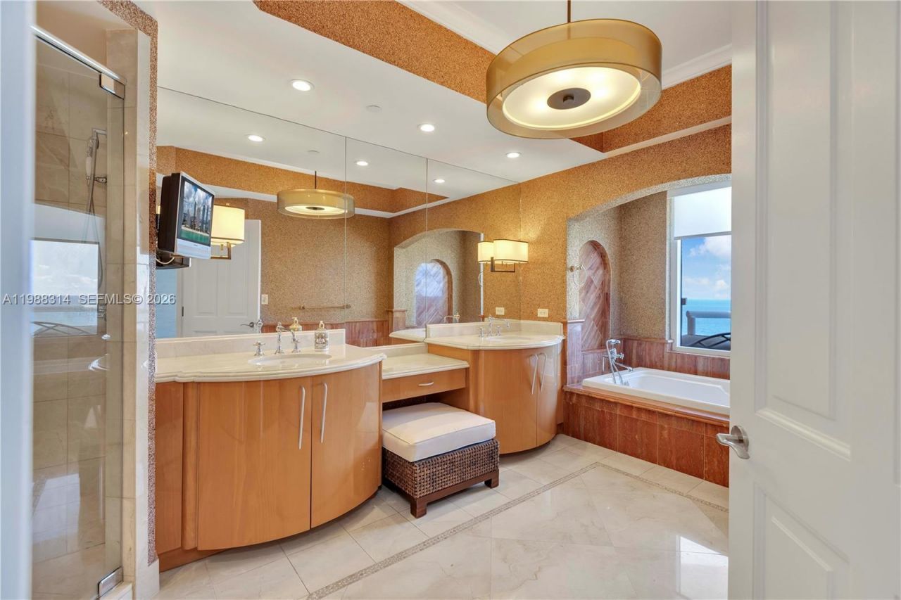 17875 Collins Ave , Unit 1201, Sunny Isles Beach, FL 33160 Photo