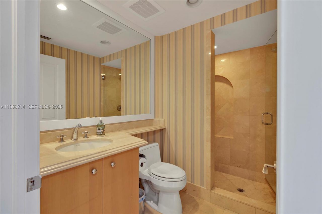 17875 Collins Ave , Unit 1201, Sunny Isles Beach, FL 33160 Photo