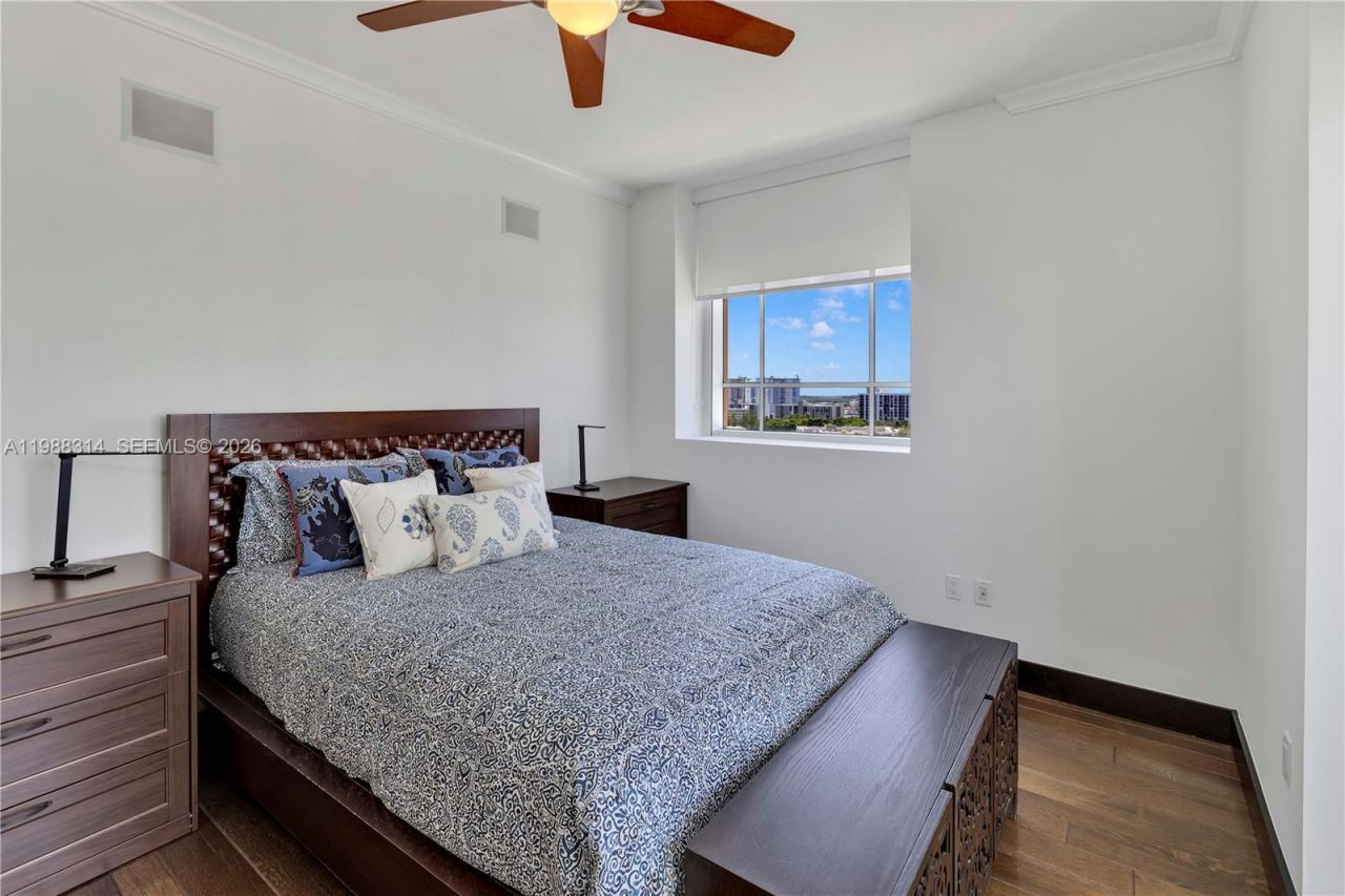 17875 Collins Ave , Unit 1201, Sunny Isles Beach, FL 33160 Photo