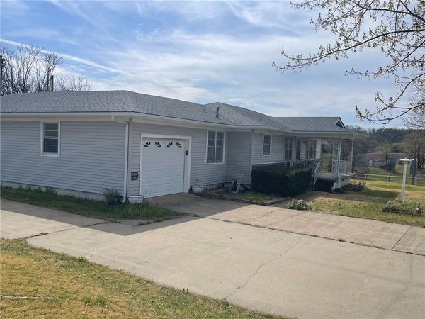 2718 Highway 21 S , Berryville, AR 72616