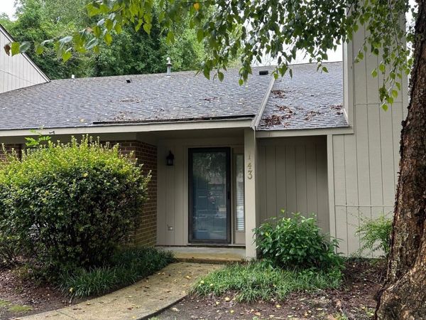 143 Pine Branches Close , Winterville, NC 28590