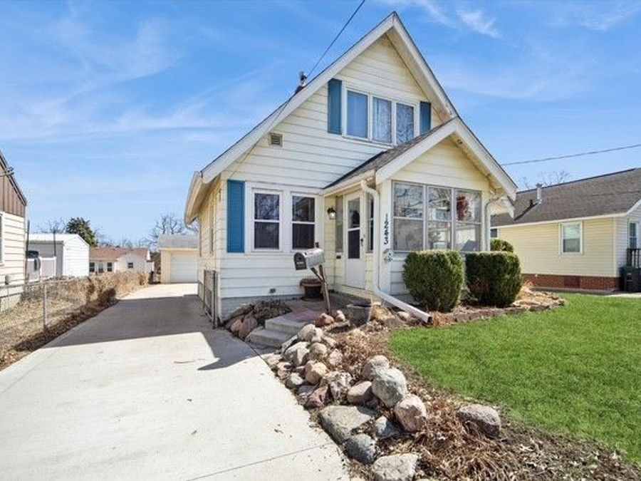 Property Image 1
