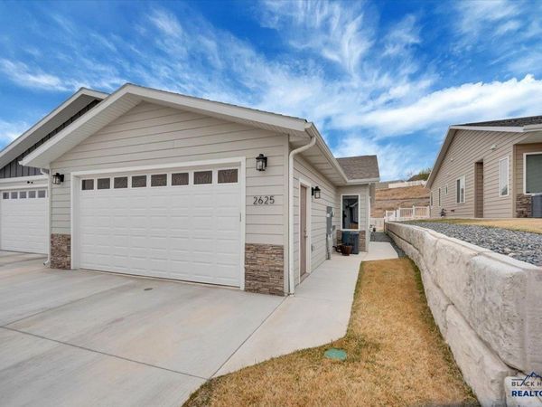 2625 HENNESSY DRIVE, Rapid City, SD 57701