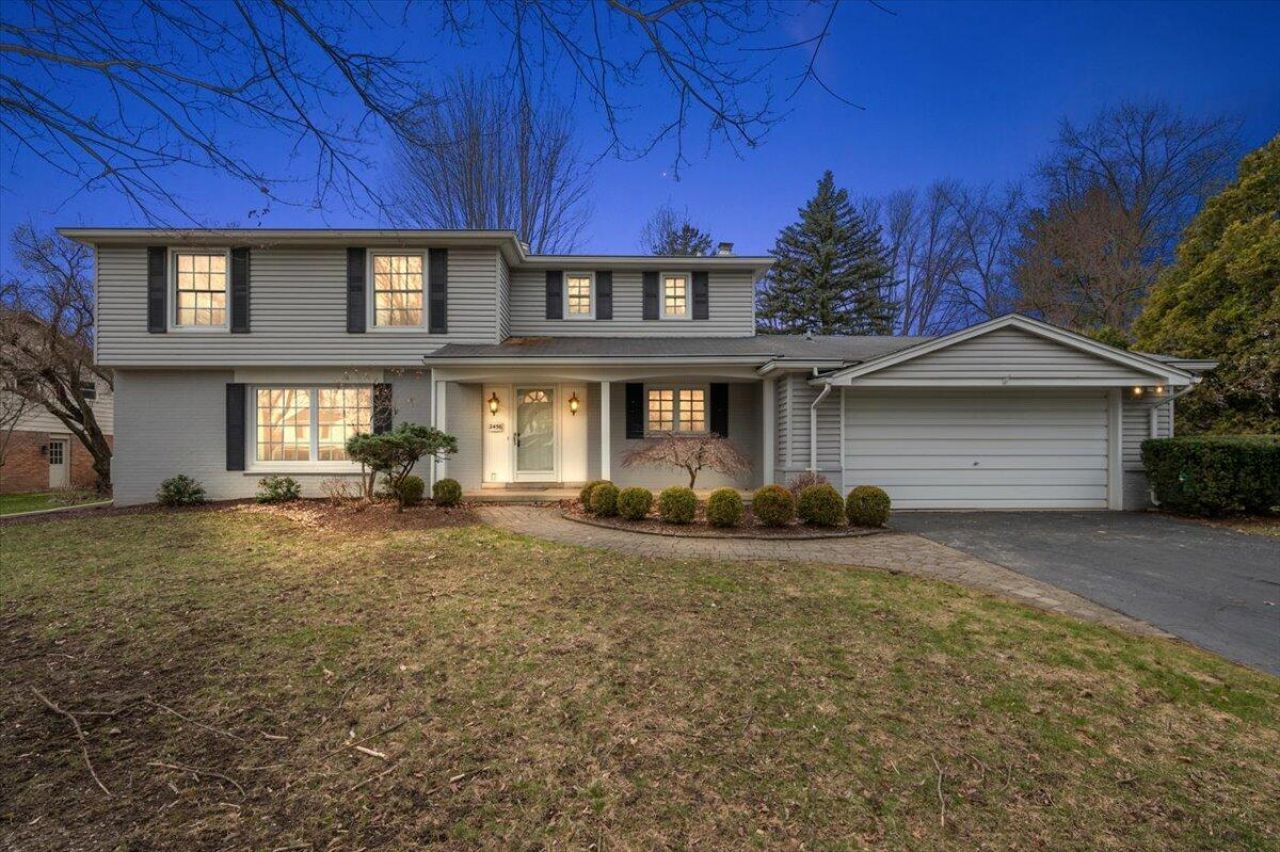 2456 Lost Tree Way, Bloomfield Hills, MI 48304 Main Photo