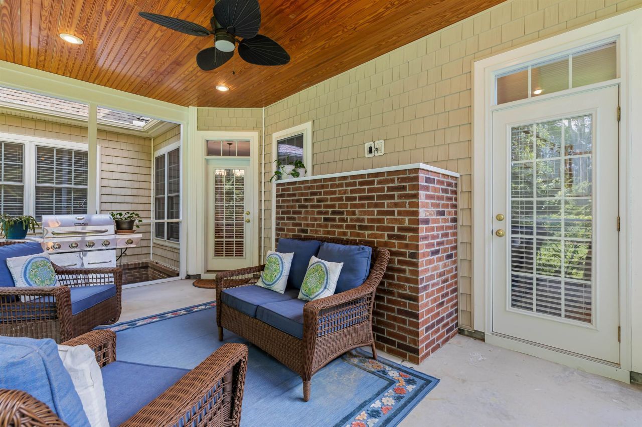 4004 Bayfield Loop Photo 15