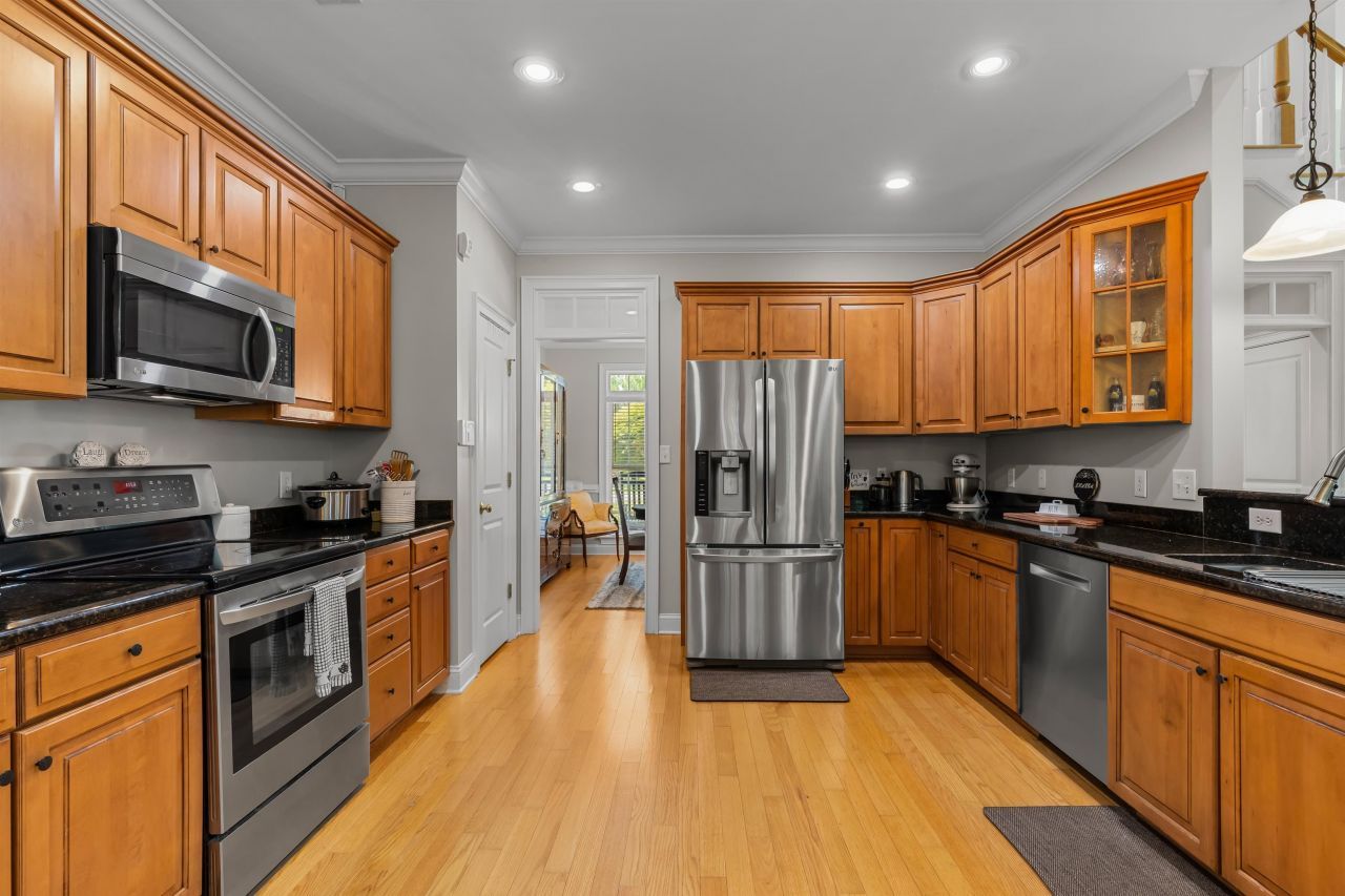 4004 Bayfield Loop Photo 23