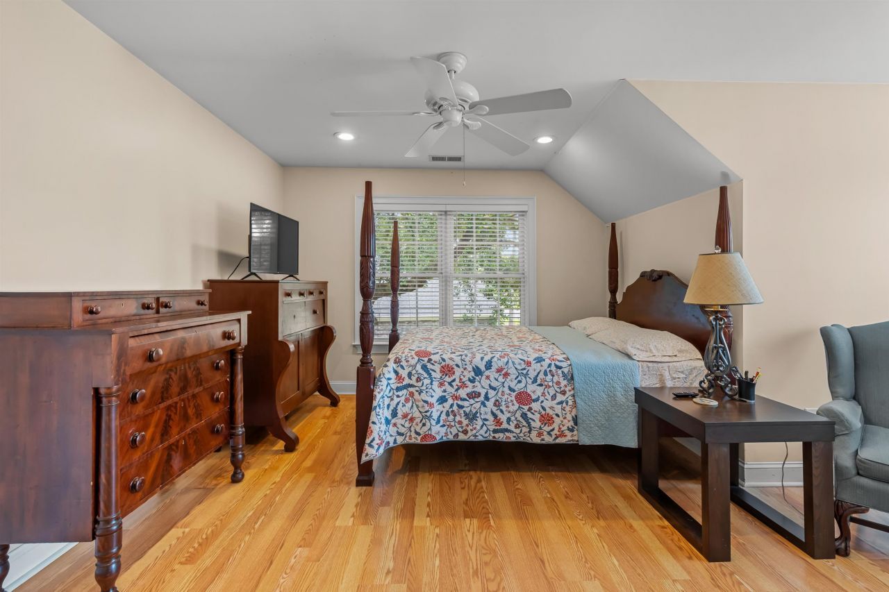 4004 Bayfield Loop Photo 35