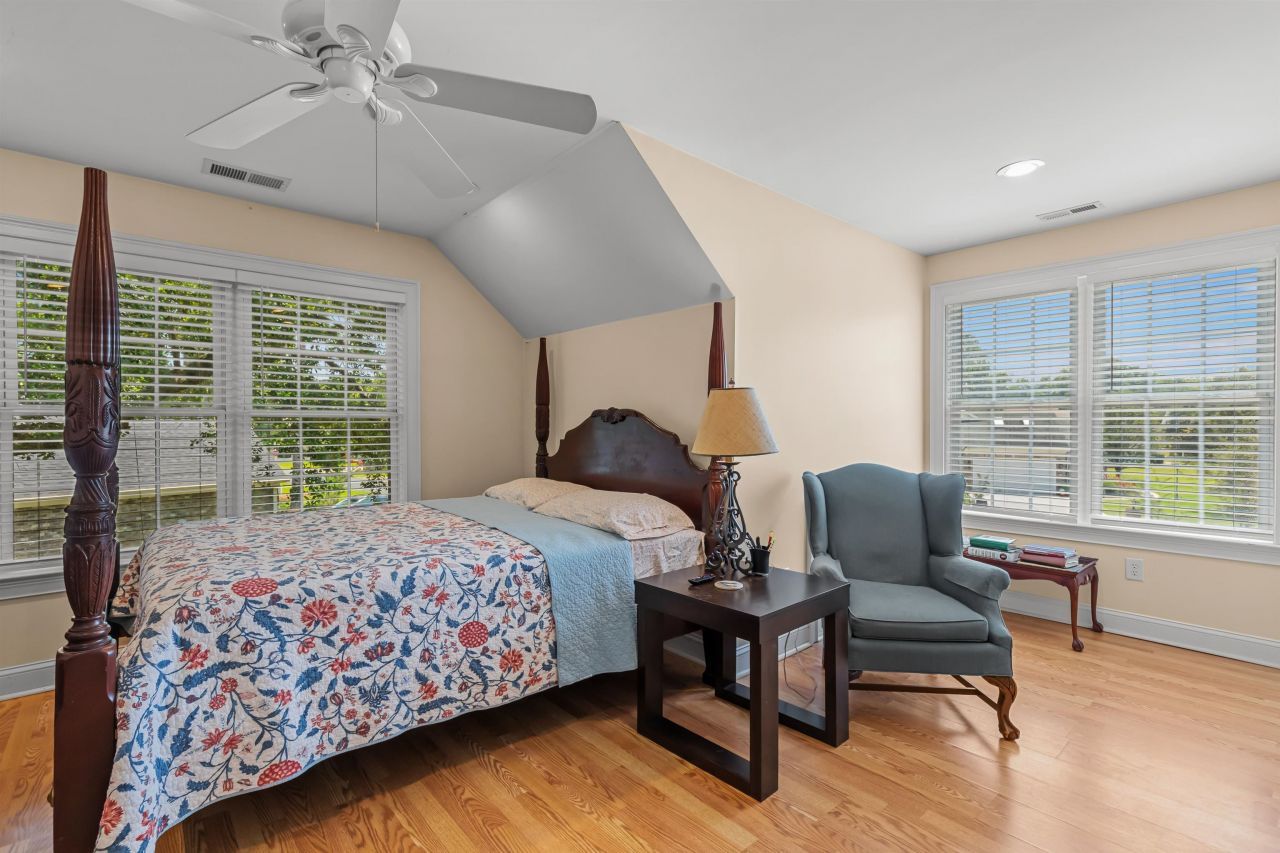 4004 Bayfield Loop Photo 36