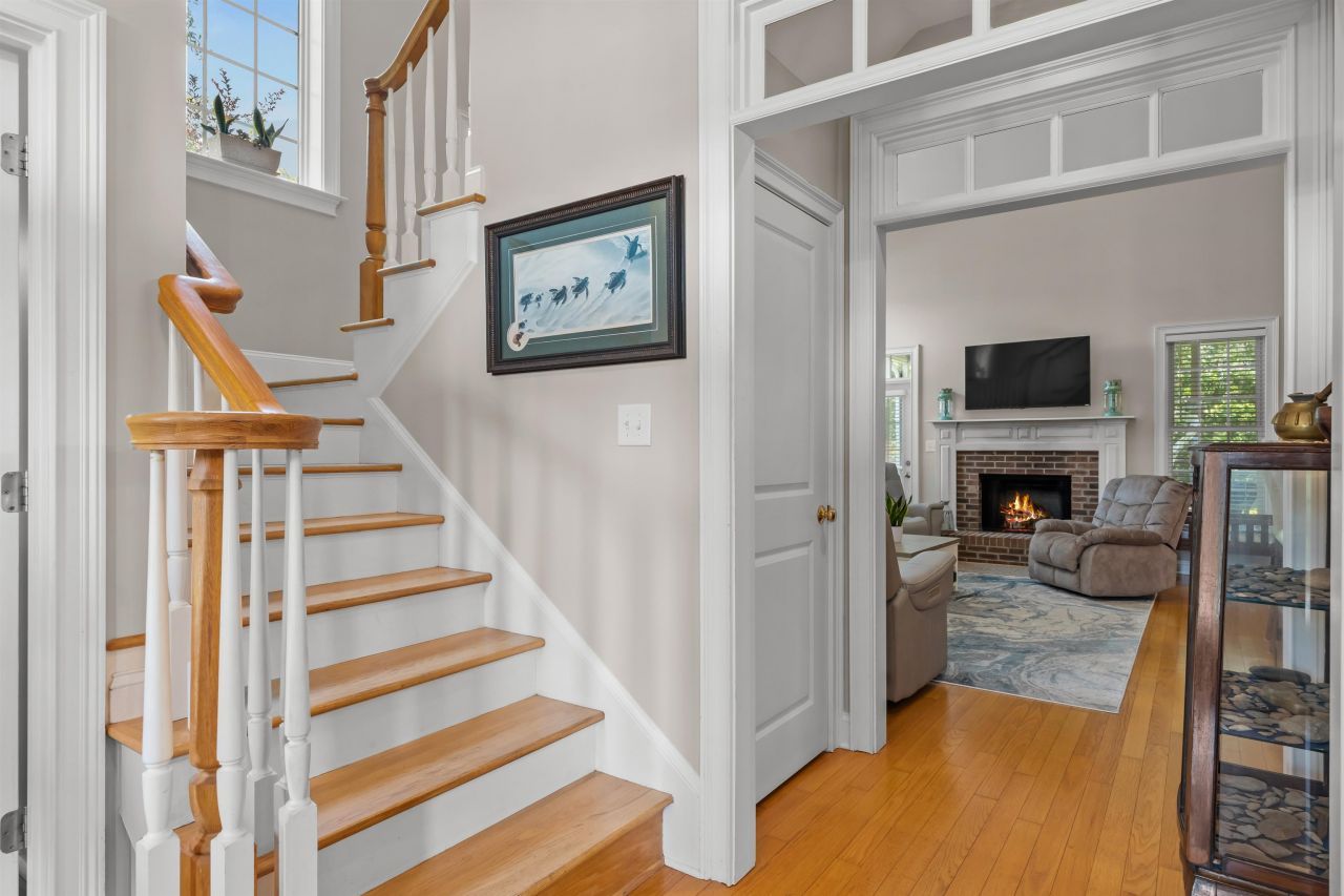 4004 Bayfield Loop Photo 7