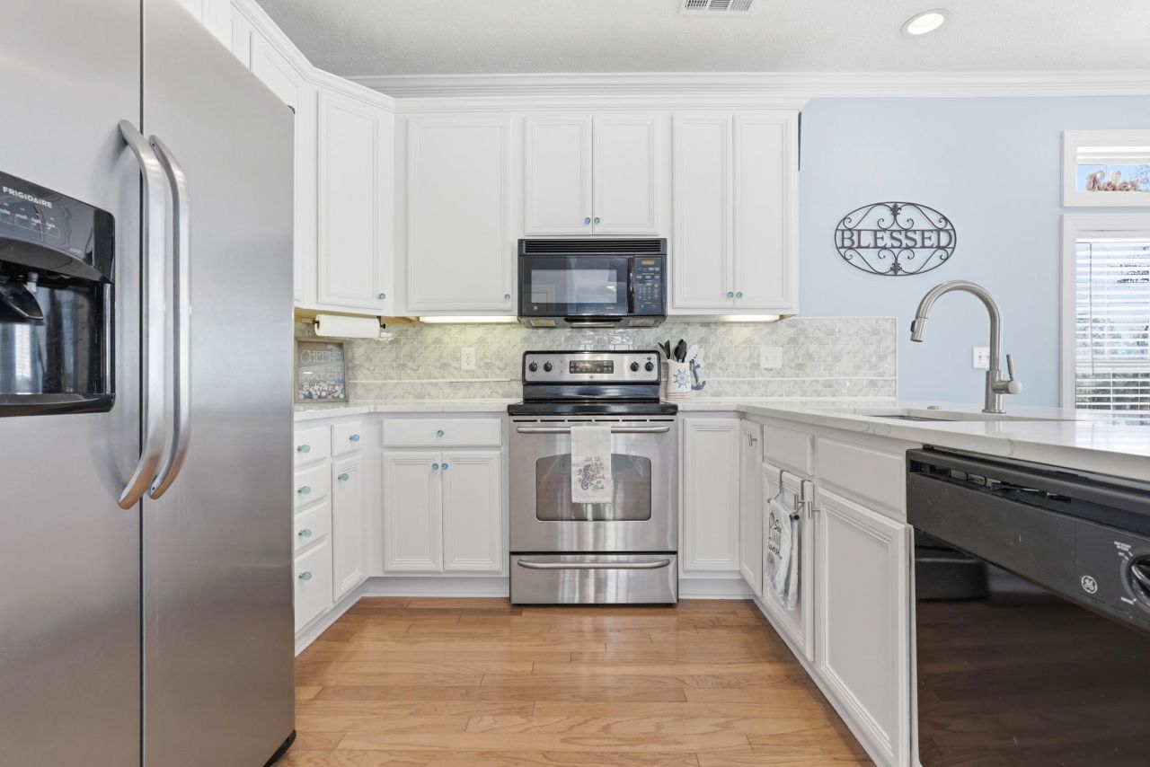 670 2nd Ave. N Photo 8