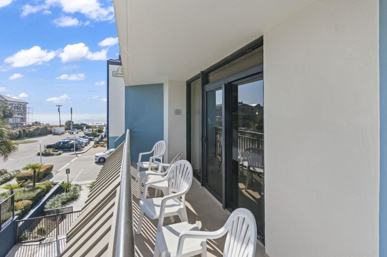 201 77th Ave. N  Photo 14