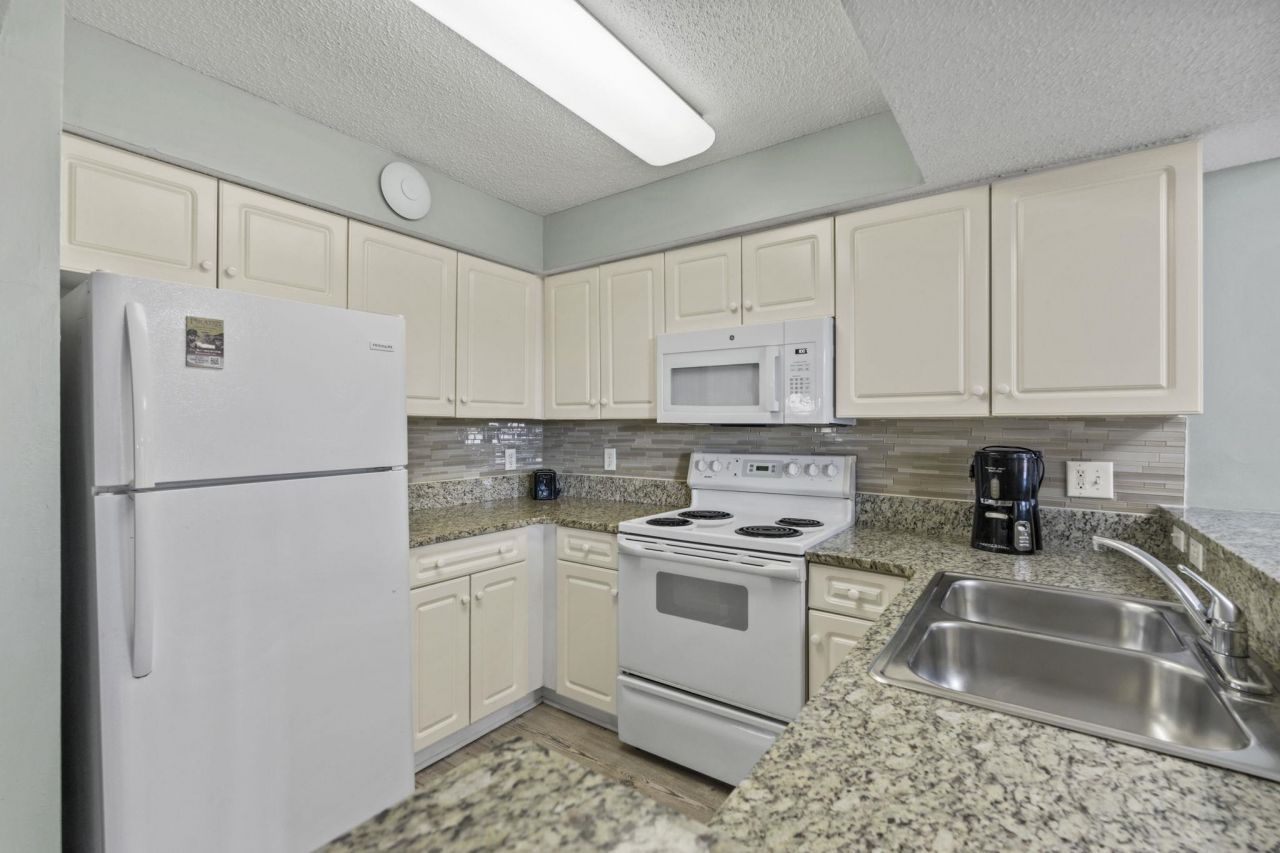 201 77th Ave. N  Photo 20