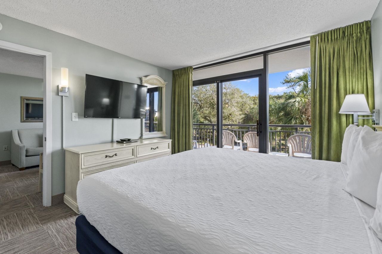 201 77th Ave. N  Photo 24