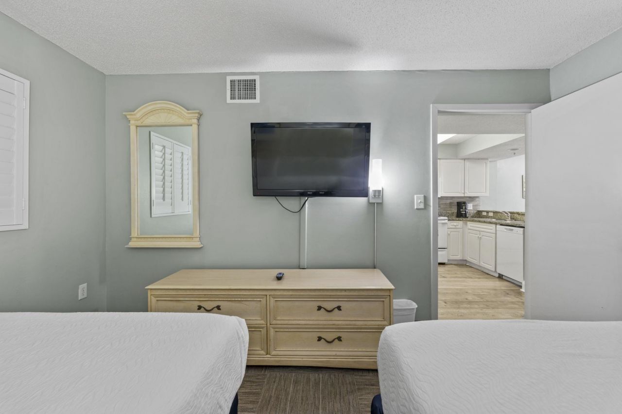 201 77th Ave. N  Photo 32