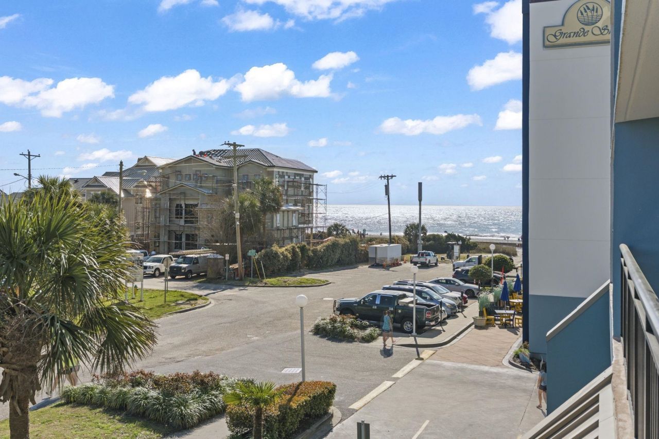 201 77th Ave. N  Photo 48