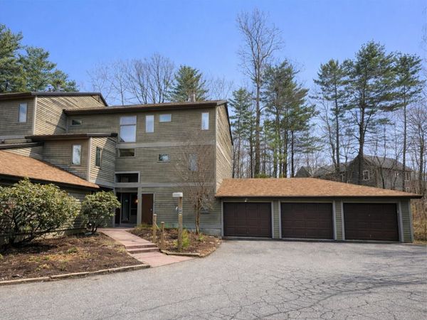 71 East Redrock Drive, Unit 103, Burlington, VT 05401