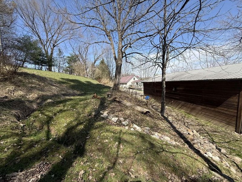 7170 Old Town Road , Mount Perry, OH 43760 Photo 38