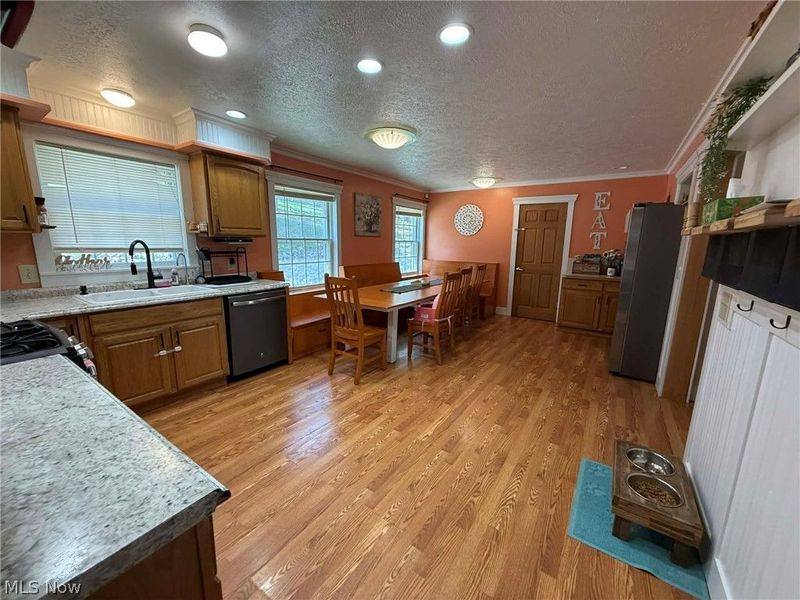 7170 Old Town Road , Mount Perry, OH 43760 Photo 8