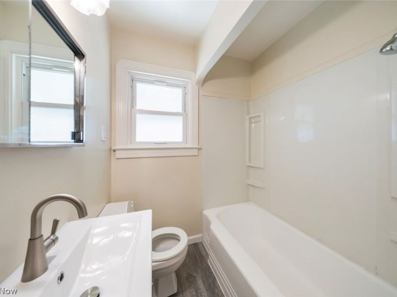 19115 Muskoka Avenue , Cleveland, OH 44119 Photo 13