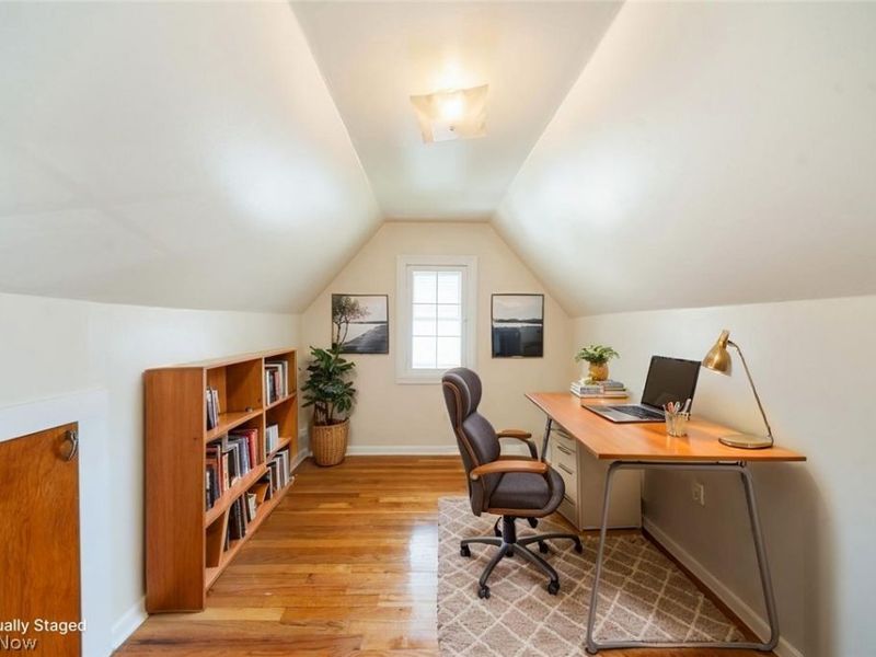 19115 Muskoka Avenue , Cleveland, OH 44119 Photo 19