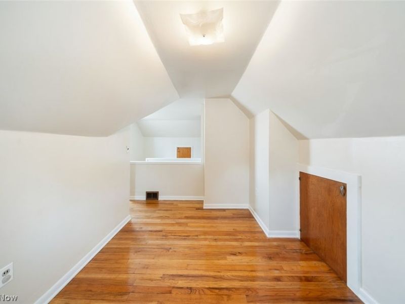 19115 Muskoka Avenue , Cleveland, OH 44119 Photo 20