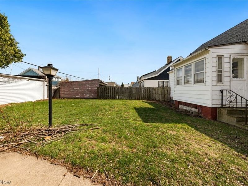 19115 Muskoka Avenue , Cleveland, OH 44119 Photo 26