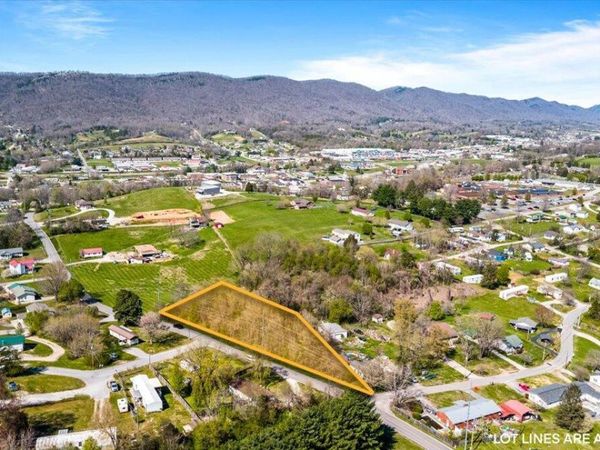 Island Ford Rd, Jacksboro, TN 37757