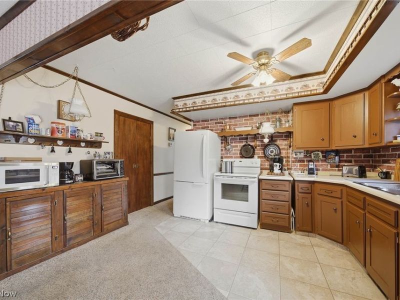 2800 Franklin Drive , Medina, OH 44256 Photo 9