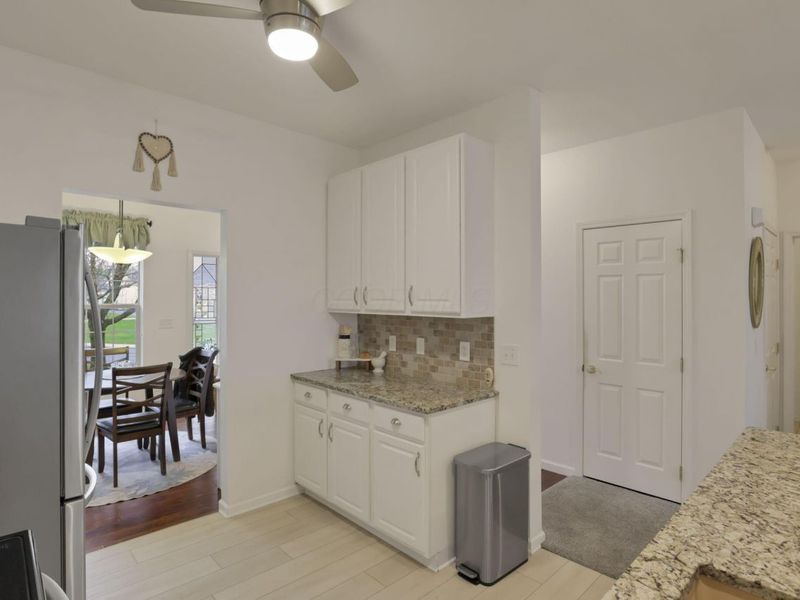 157 Pebble Creek Drive, Pataskala, OH 43062 Photo 16