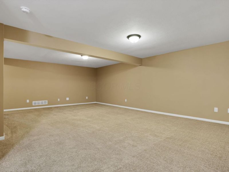 157 Pebble Creek Drive, Pataskala, OH 43062 Photo 29