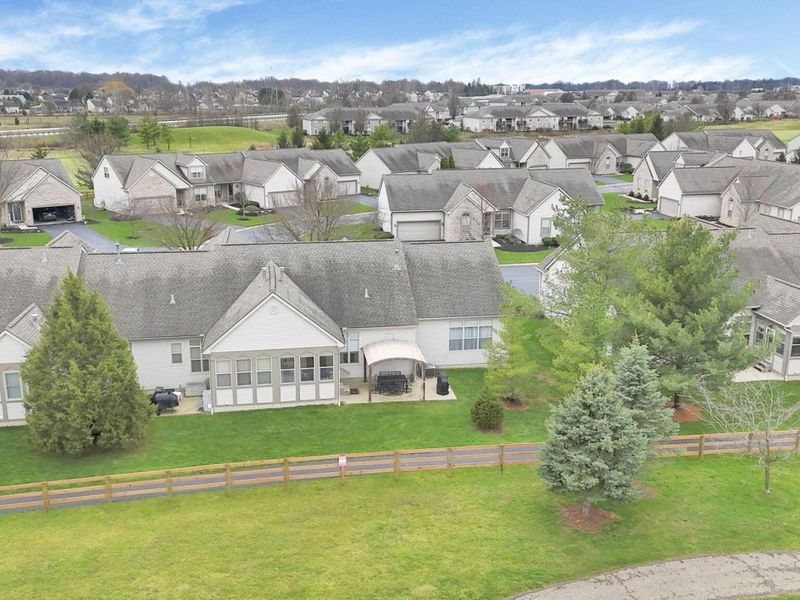 157 Pebble Creek Drive, Pataskala, OH 43062 Photo 56