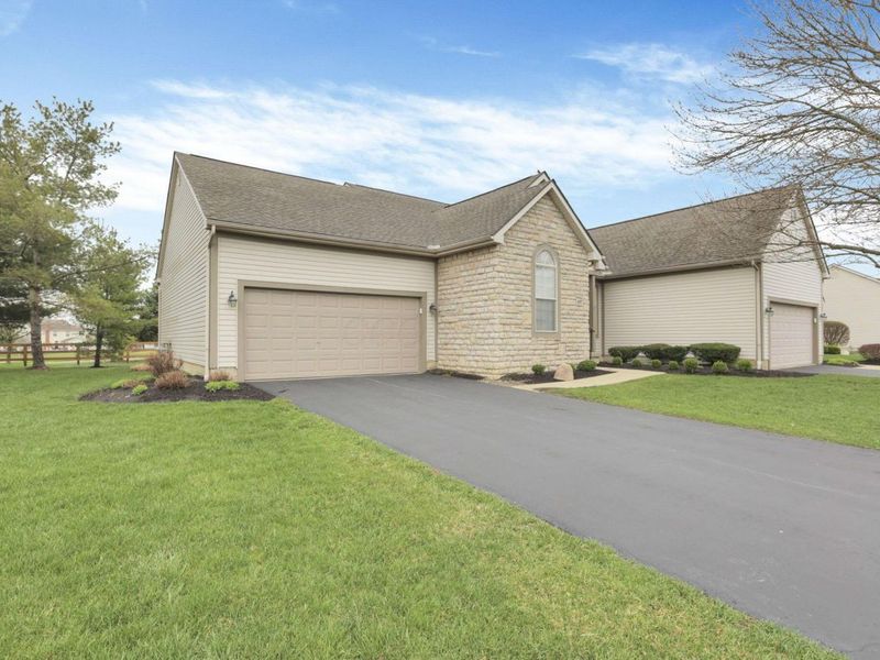 157 Pebble Creek Drive, Pataskala, OH 43062 Photo 61