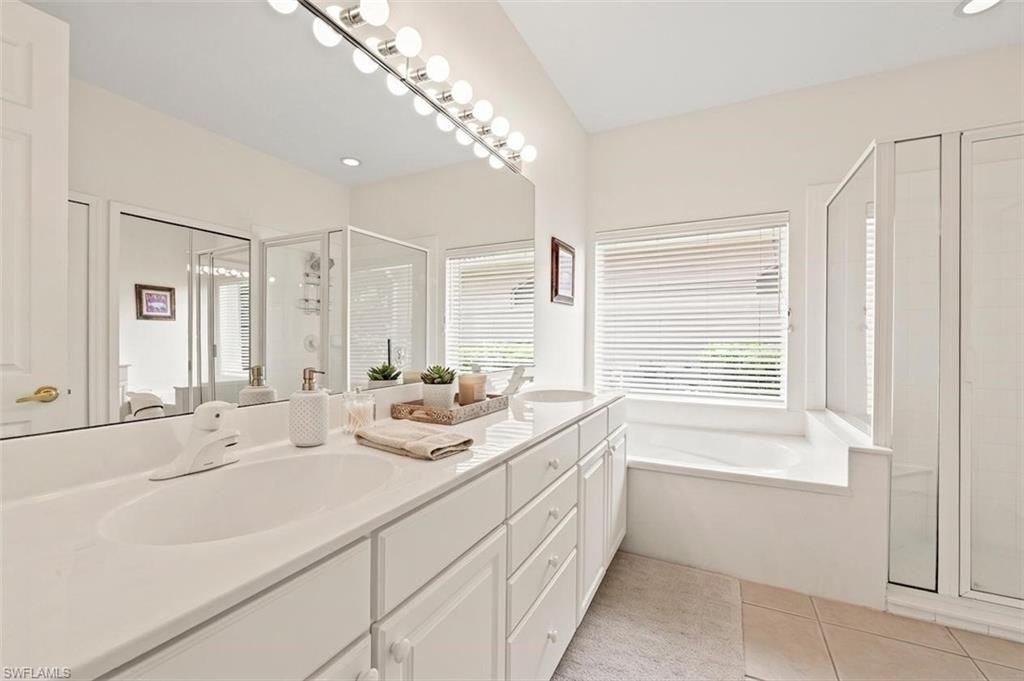 17887 Modena Rd, Miromar Lakes, FL 33913 Photo