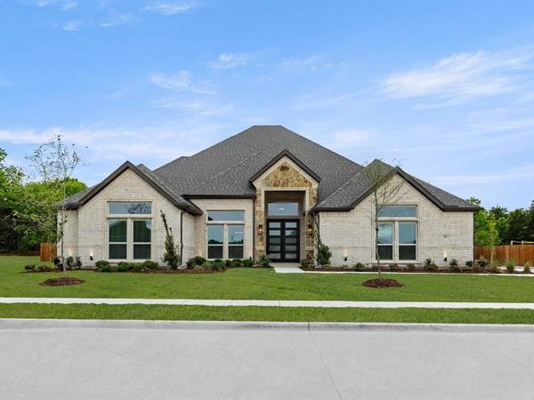 111 Broadmoor Lane, Ovilla, TX 75154