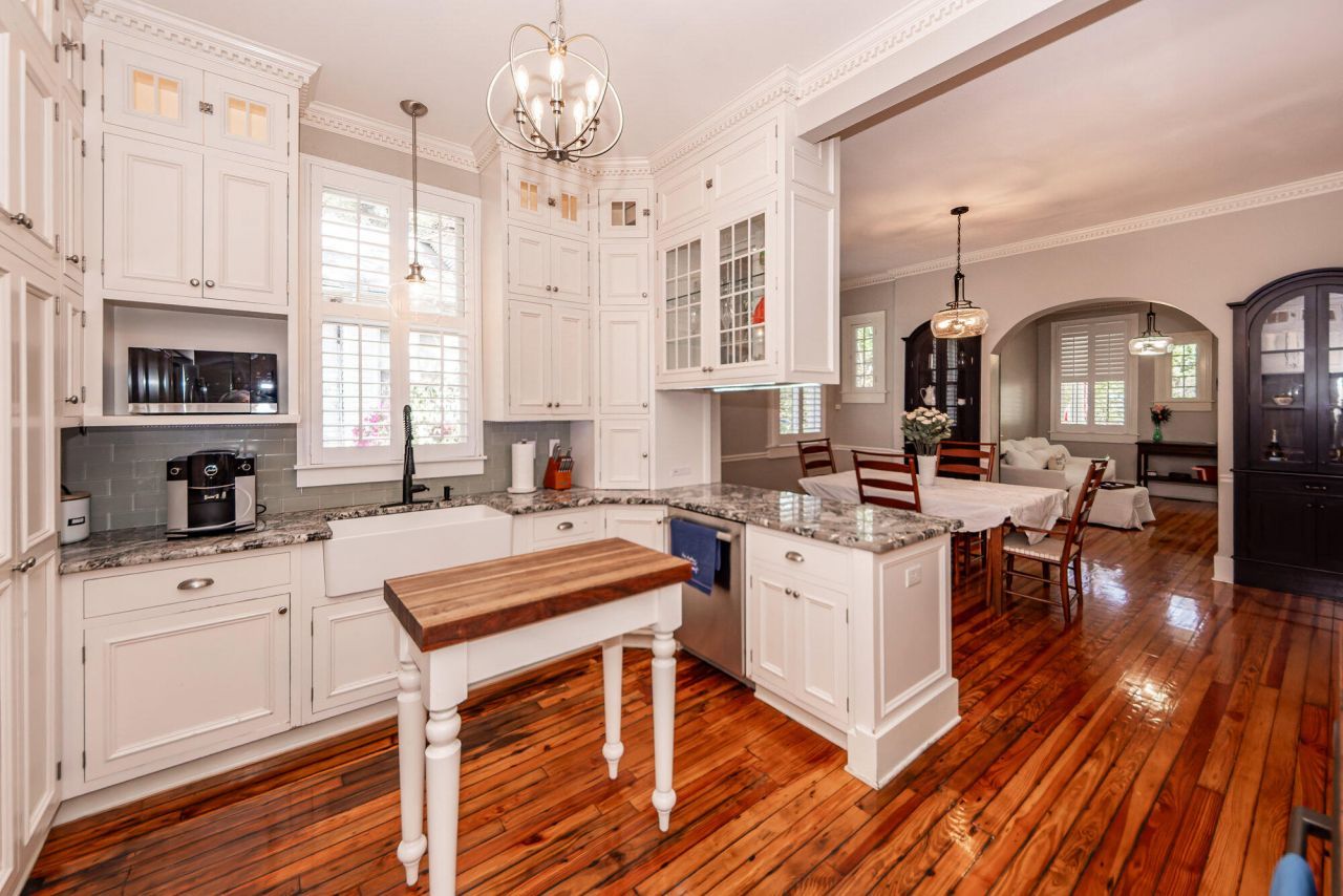 308 S Main Street Photo 18