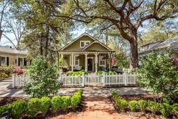 308 S Main Street photo 4