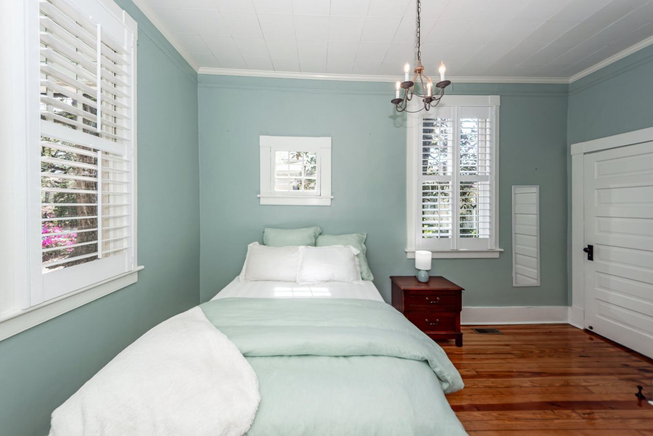 308 S Main Street Photo 25