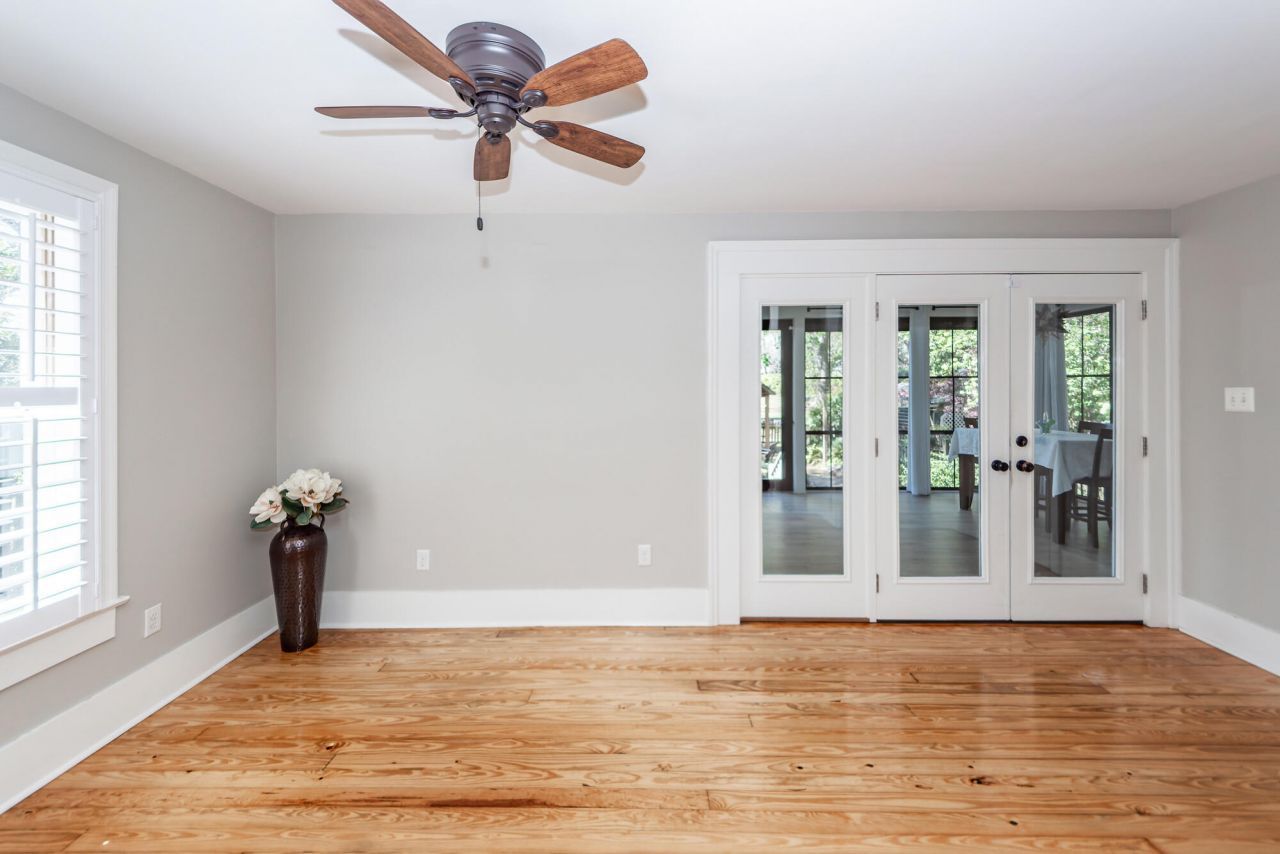 308 S Main Street Photo 49