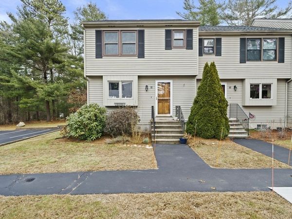 55 Minot Ave, Unit 55, Wareham, MA 02571