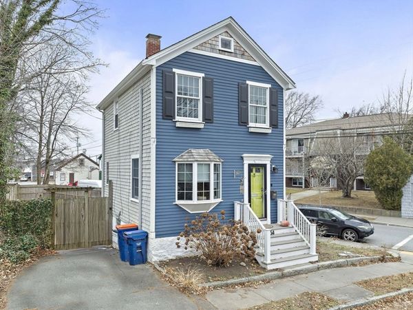 54 William St, Fairhaven, MA 02719