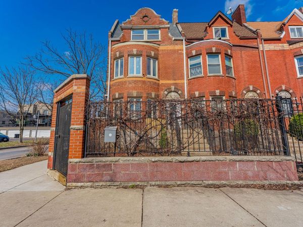 1500 E Marquette Road, Chicago, IL 60637