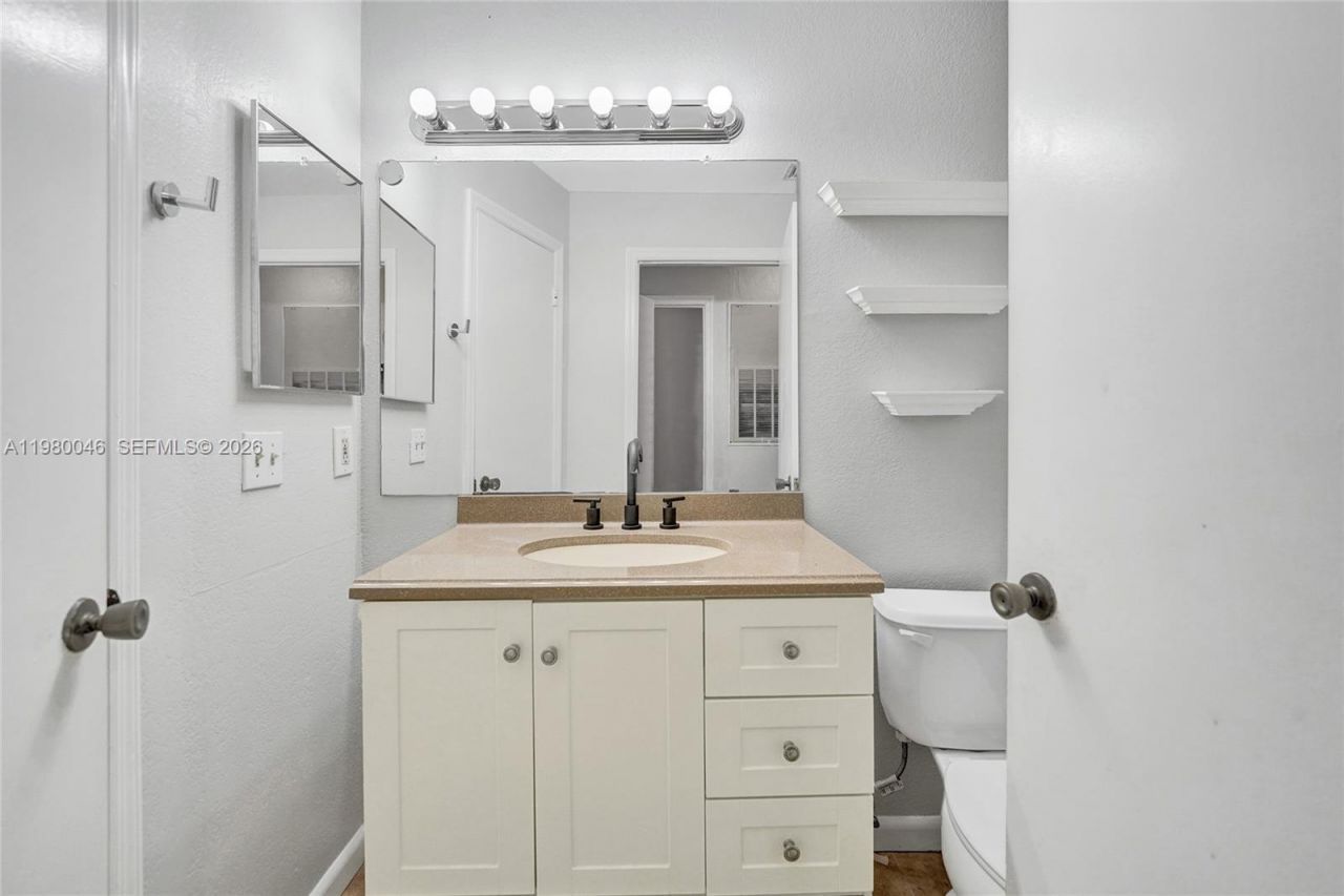 2846 S University Dr , Unit 4102, Davie, FL 33328 Photo