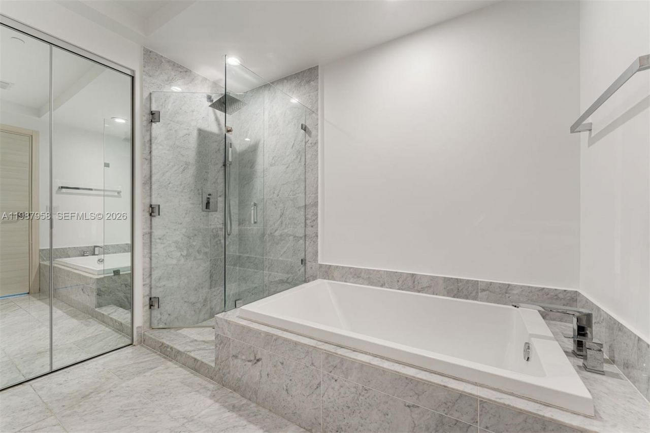 801 S Miami Ave , Unit 3509, Miami, FL 33130 Photo