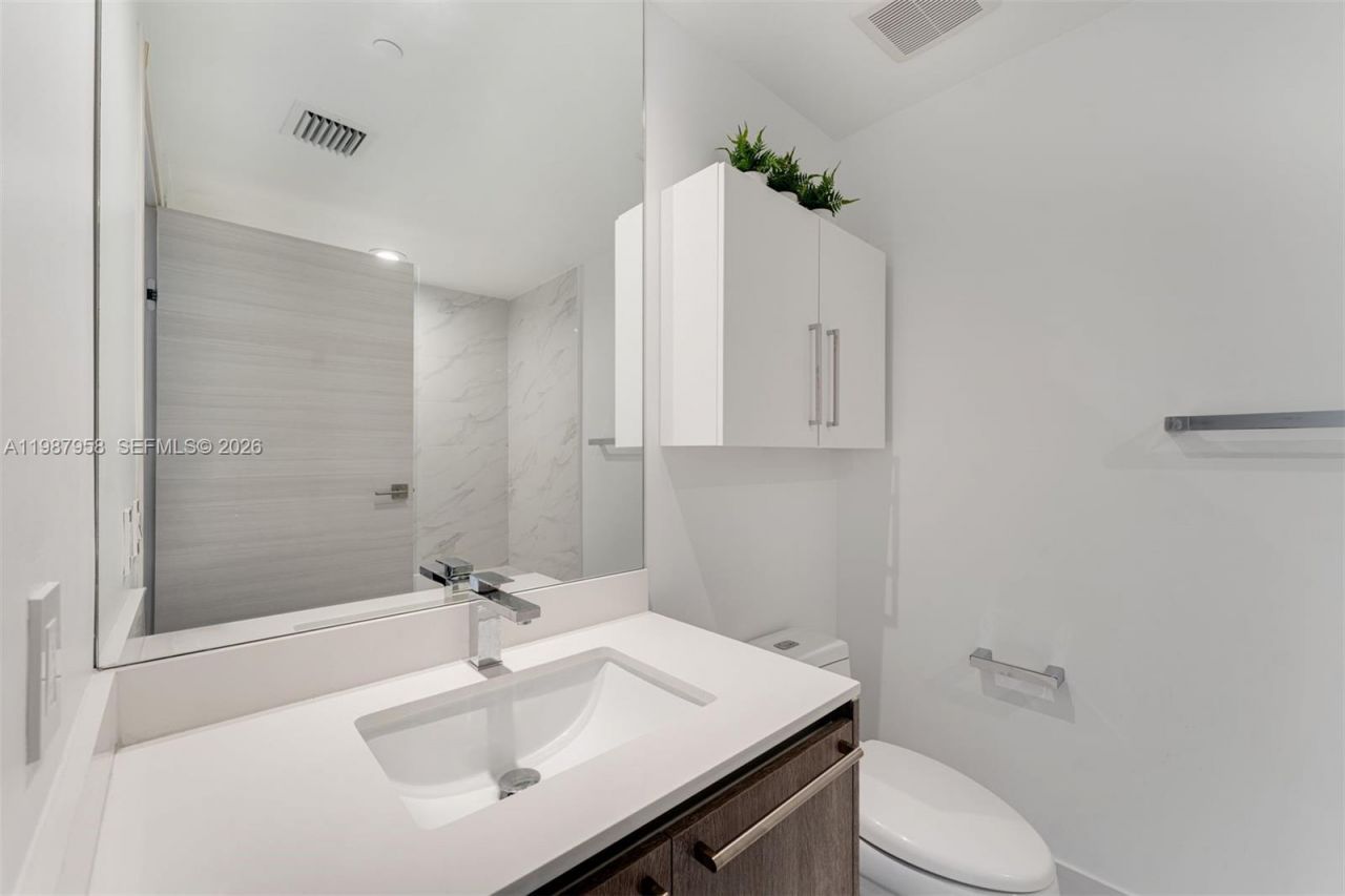 801 S Miami Ave , Unit 3509, Miami, FL 33130 Photo