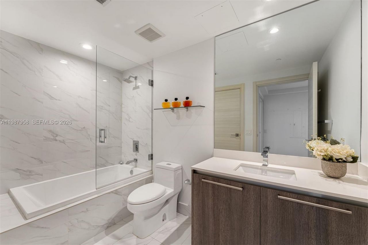 801 S Miami Ave , Unit 3509, Miami, FL 33130 Photo