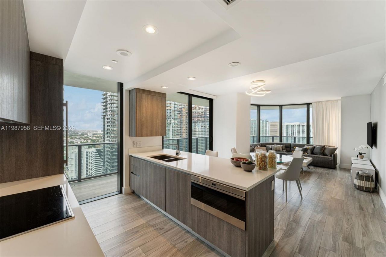 801 S Miami Ave , Unit 3509, Miami, FL 33130 Photo